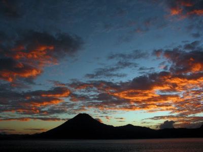sss-Sunset & Volcano
